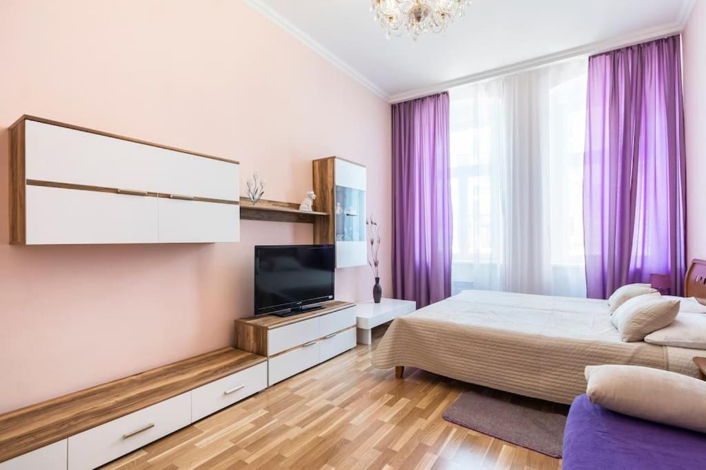 Apartment On Masaryka 39 Κάρλοβι Βάρι Εξωτερικό φωτογραφία