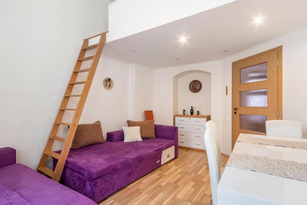 Apartment On Masaryka 39 Κάρλοβι Βάρι Εξωτερικό φωτογραφία